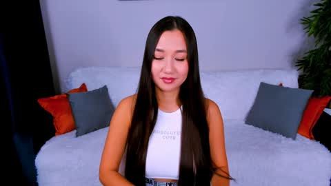 magic_phoenix online show from January 22, 4:44 pm