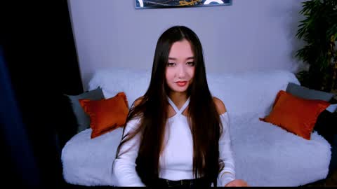 magic_phoenix online show from February 6, 2:37 pm