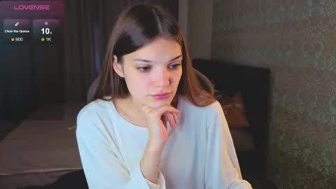 Snapshot of magic_shy chatting on September 18, 1:26 am Merry online show from September 18, 1:26 am