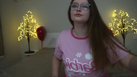 Emily online show from February 28, 7:05 am