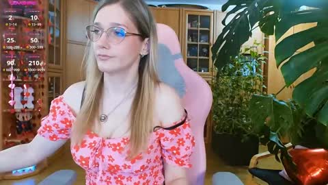 Nicole online show from February 12, 7:24 pm