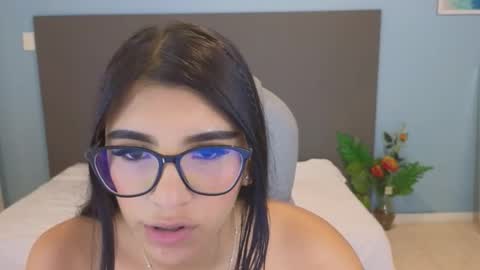 Maiaa Ruiz  online show from September 12, 3:19 pm