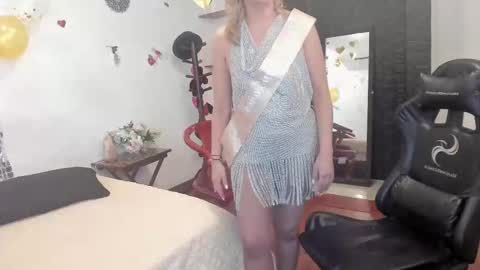 Carolina Barrantes Munera online show from March 11, 11:44 am