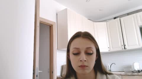 Alice online show from July 3, 10:10 am