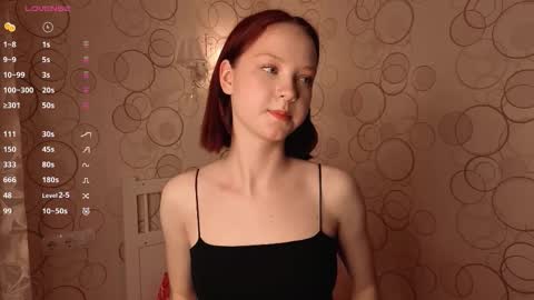 Maisie online show from November 8, 2:00 pm