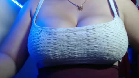 Hello friends Im on another account    online show from January 15, 2:06 am