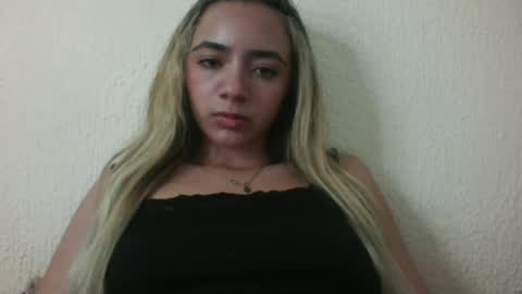 majo_gomezz online show from October 28, 2:06 am