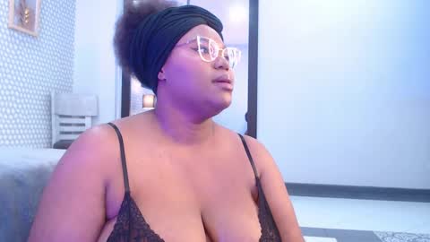 makena online show from February 11, 3:08 am