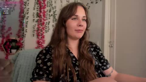 Snapshot of makima_lee chatting on September 21, 9:13 pm Makima online show from September 21, 9:13 pm