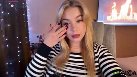 maksisisia online show from January 8, 2:21 pm