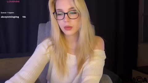 maksisisia online show from March 5, 4:14 pm