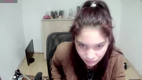 Snapshot of mallorymyers chatting on September 28, 5:51 pm mallorymyers online show from September 28, 5:51 pm