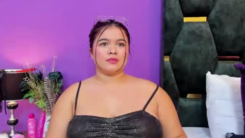 alejandra maleja online show from July 18, 11:57 am