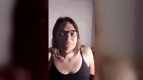 mamabear2727 online show from June 27, 4:46 am