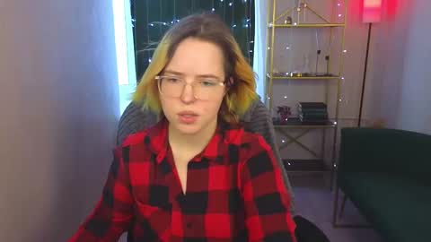 Snapshot of manic_pixie_ chatting on January 26, 11:06 am manic_pixie_ online show from January 26, 11:06 am
