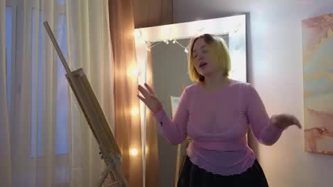 Snapshot of manic_pixie_ chatting on February 9, 11:14 am manic_pixie_ online show from February 9, 11:14 am