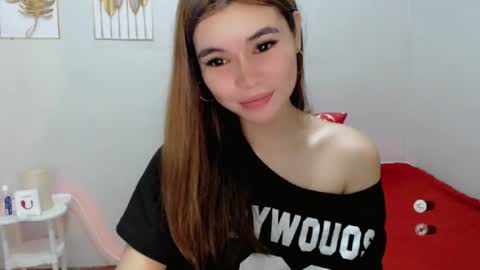 Snapshot of manilynforyou chatting on October 1, 9:31 pm manilynforyou online show from October 1, 9:31 pm