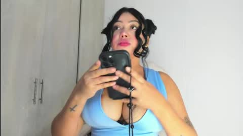 MANUELA online show from May 24, 3:55 pm