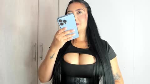 Snapshot of manuela_anderson chatting on October 21, 4:11 pm MANUELA online show from October 21, 4:11 pm
