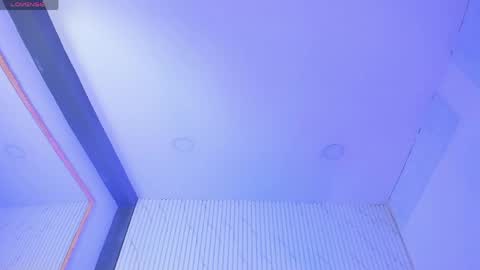 Manuela online show from April 2, 9:12 pm