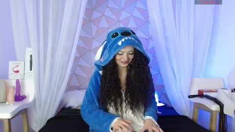 Snapshot of mapelove chatting on February 12, 2:22 pm Mape online show from February 12, 2:22 pm