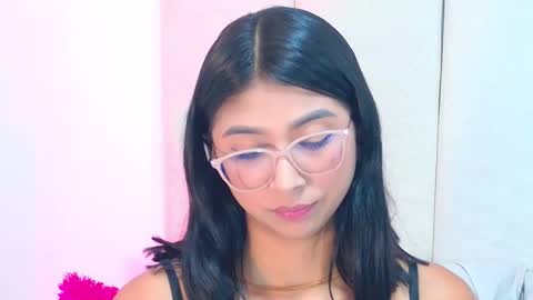 Snapshot of maraa_fox chatting on October 21, 10:14 pm maraa_fox online show from October 21, 10:14 pm