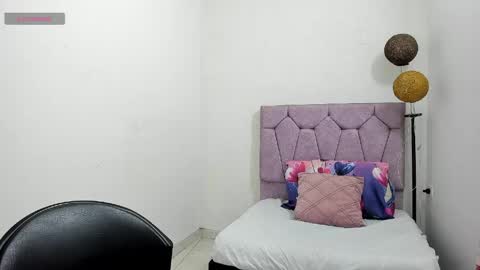 marcela_ladys online show from April 24, 3:37 pm
