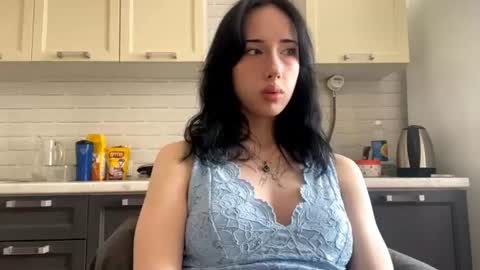 Isabella online show from July 23, 1:19 pm