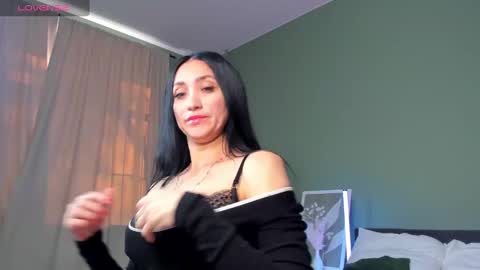 Margaret Clark online show from February 20, 9:55 am