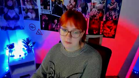 Snapshot of margaret_red chatting on October 8, 7:51 pm Margaret online show from October 8, 7:51 pm