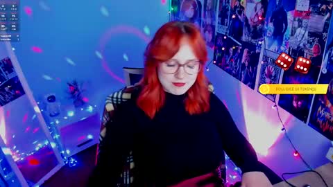 Snapshot of margaret_red chatting on February 23, 3:56 pm Margaret online show from February 23, 3:56 pm