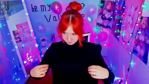 Snapshot of margaret_red chatting on February 11, 11:01 pm Margaret online show from February 11, 11:01 pm