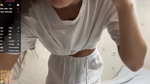 Emily online show from June 22, 3:25 am