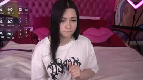 margaritagrey online show from July 14, 2:05 am
