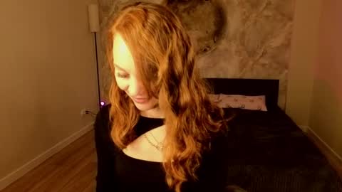 Margo Kellly online show from May 11, 12:57 am