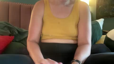 Elle online show from April 9, 12:35 am