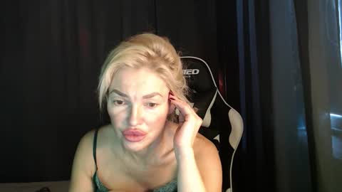 Margoo online show from October 27, 3:02 am