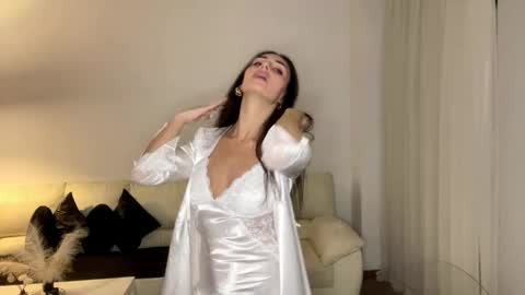 Snapshot of margotdeville chatting on September 21, 8:51 pm Margot online show from September 21, 8:51 pm