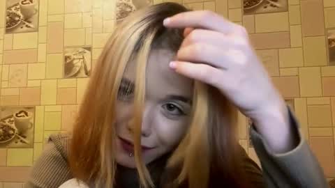 Lina online show from October 24, 8:38 pm