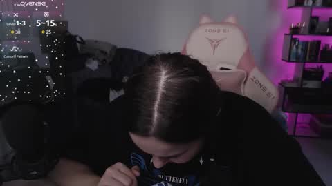 mari moore online show from November 4, 9:36 am