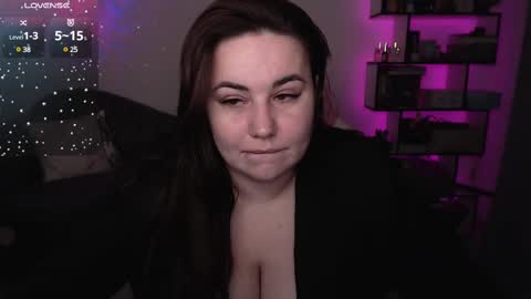 mari moore online show from March 8, 2:54 am