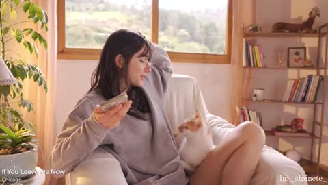 Alfonsina online show from February 8, 8:56 pm