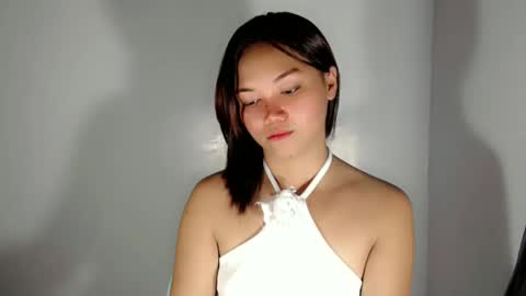 call me maria online show from February 4, 7:44 am