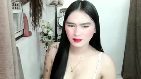 Snapshot of maria_laboxxx chatting on October 17, 2:15 am Marga online show from October 17, 2:15 am