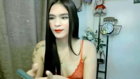 Snapshot of maria_laboxxx chatting on September 30, 2:17 am Marga online show from September 30, 2:17 am