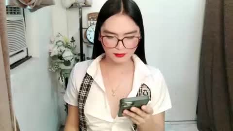 Snapshot of maria_laboxxx chatting on October 14, 1:30 am Marga online show from October 14, 1:30 am