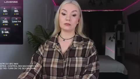 maria_shy_lii online show from June 16, 9:21 am