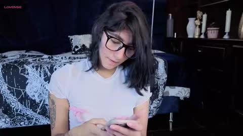 Snapshot of mariagh_ chatting on October 6, 7:07 pm Maria online show from October 6, 7:07 pm