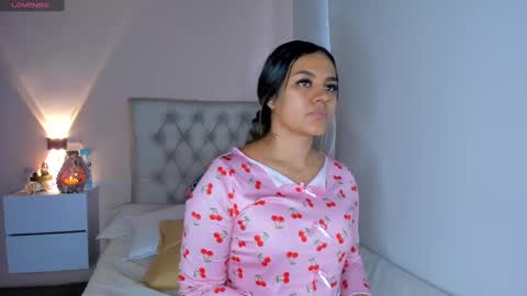 Snapshot of mariana___roexx chatting on October 6, 6:12 pm Mariana roexx online show from October 6, 6:12 pm