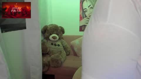 Mariana Lopez online show from September 25, 12:21 am